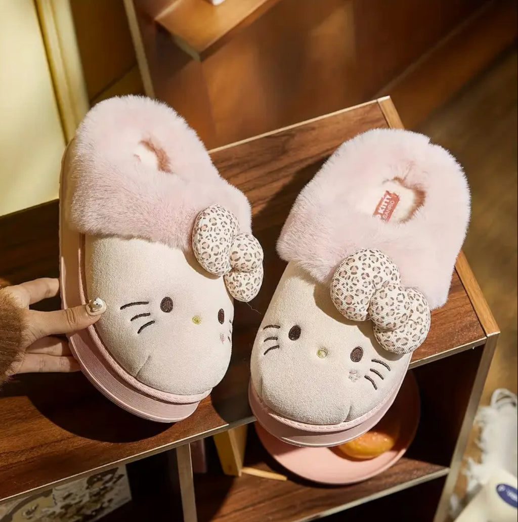 Women’s Hello Kitty Plush Slippers
