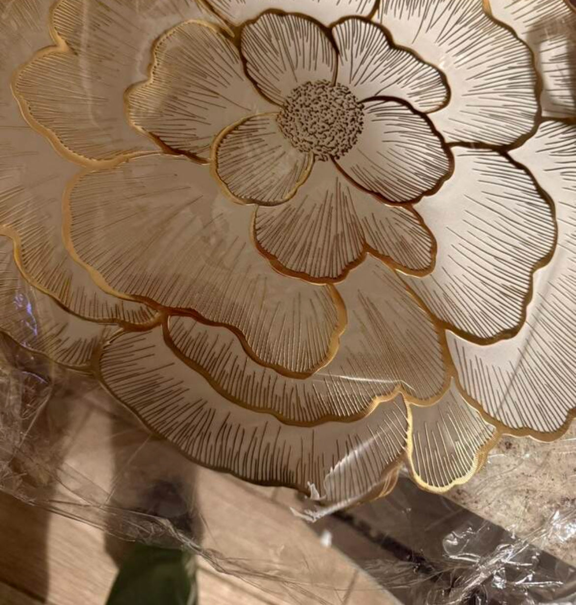 Chic Gold & White Peony Flower Design Placemats | 15 Inch- Washable, Easy To Clean & Heat Resistant