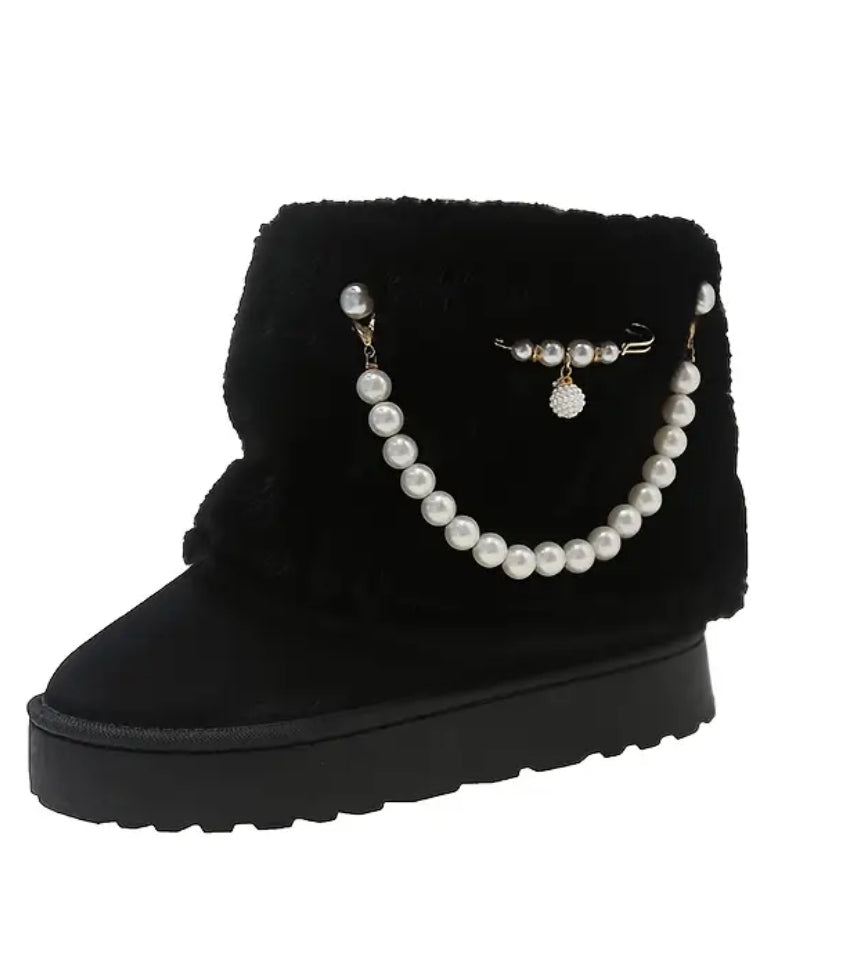 Elegant Ankle Winter Snow Moccasin Boots Faux Fur-like Lining & Pearl Detailing