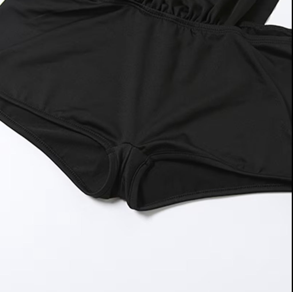 One-Piece, Body-Shaping Romper Playsuit, Black Shorts with Side Cut-Outs
