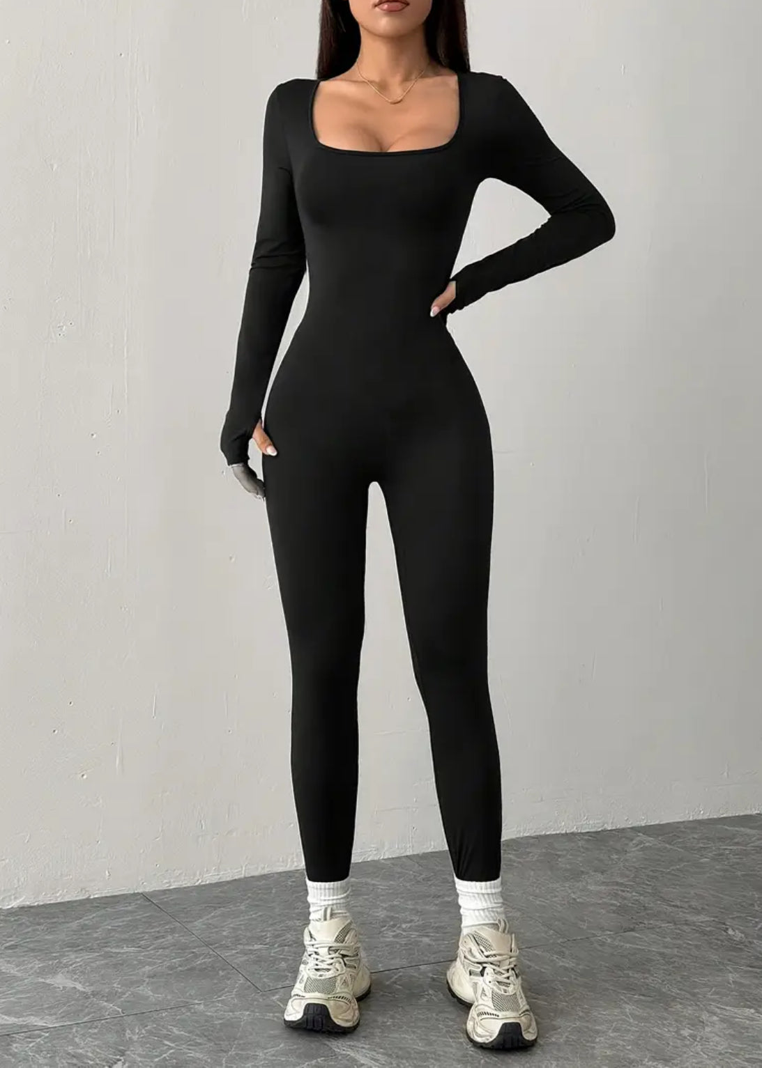 'Nessa" Long Sleeve Stretchy Butt-Lifting Fitness Jumpsuit