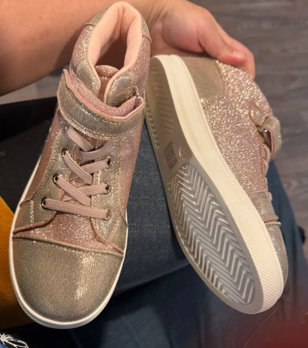 “Hearts & Glitter” Girls High-Top Non-Slip Lightweight Sneakers