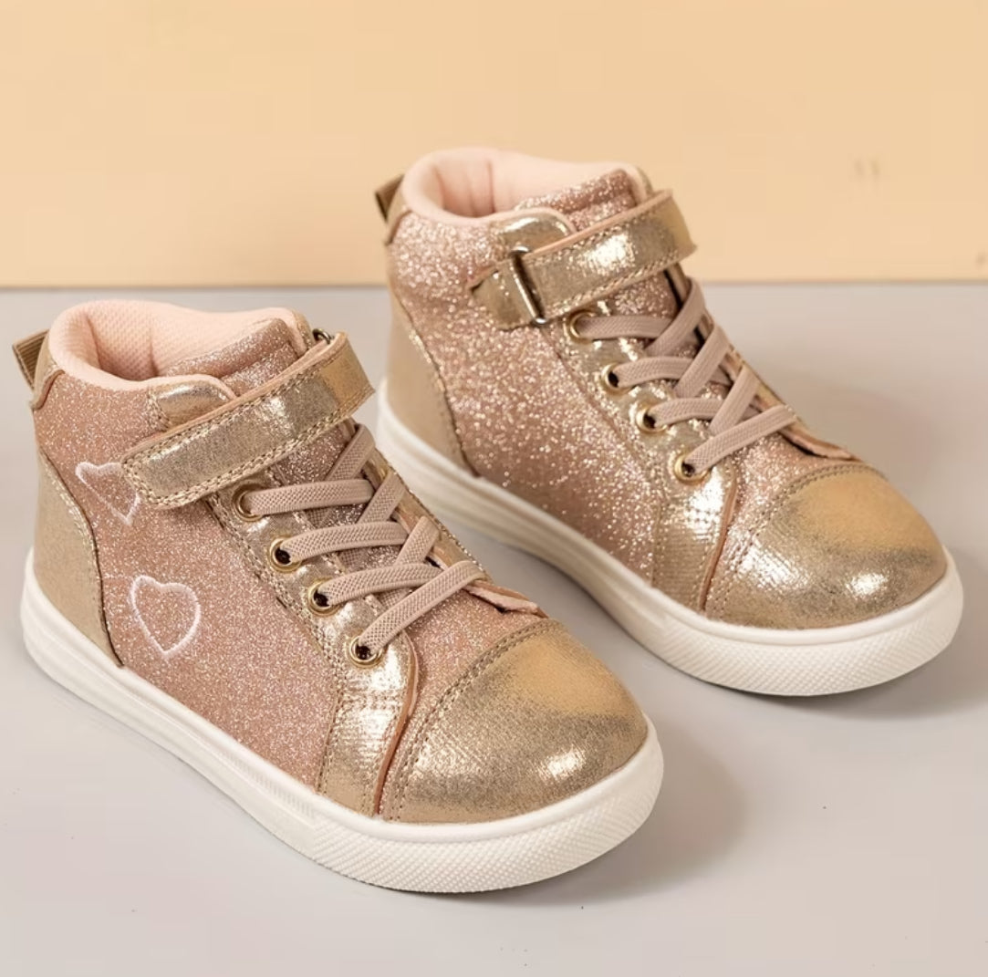 “Hearts & Glitter” Girls High-Top Non-Slip Lightweight Sneakers