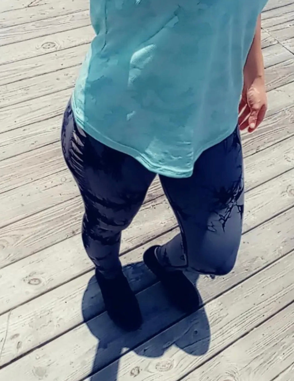 Women's High-Waisted Hollow-Out Tummy Control Yoga Pants | Seamless All-Season 