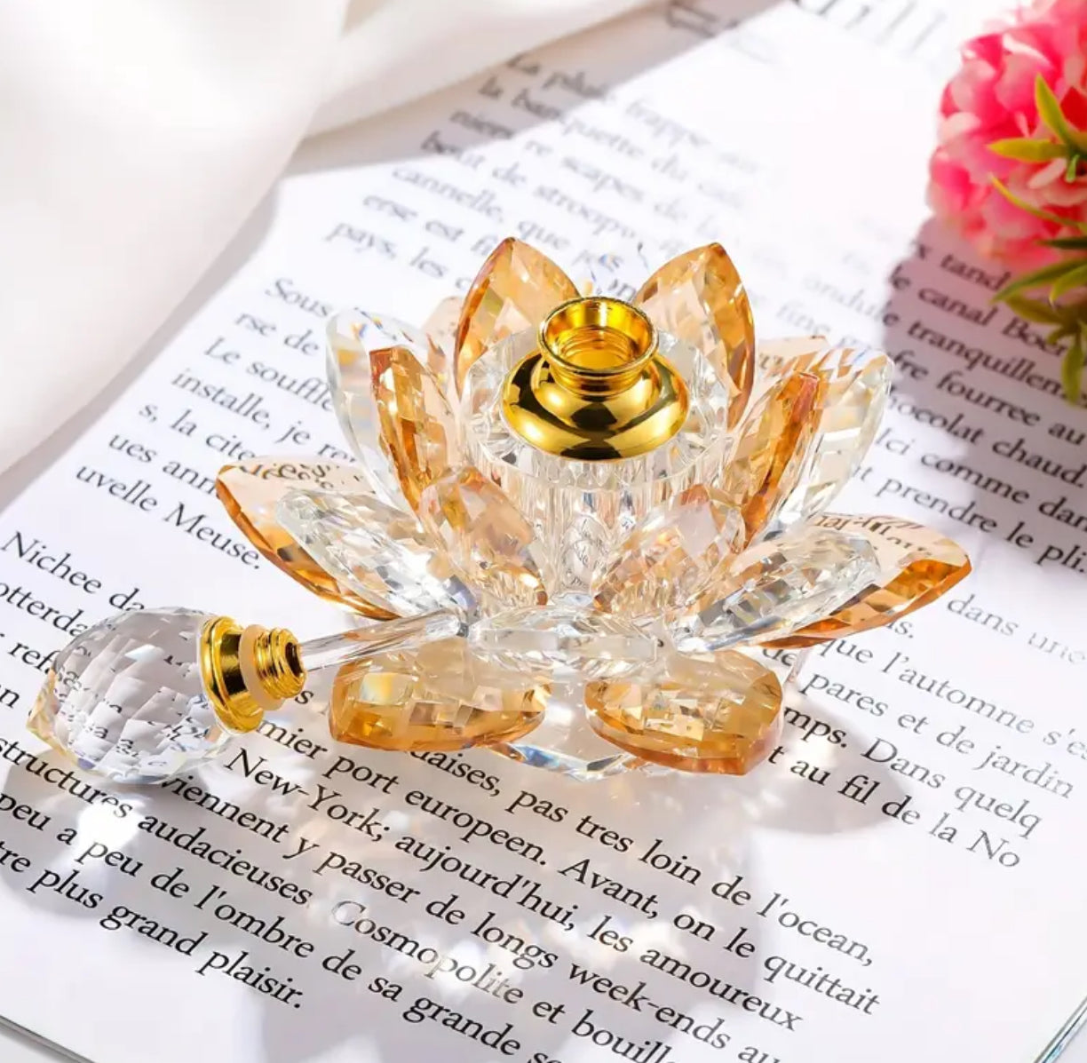 Crystal 1pc Elegant Lotus-Shaped Crystal Glass Perfume Bottle | Decorative Tabletop Ornament