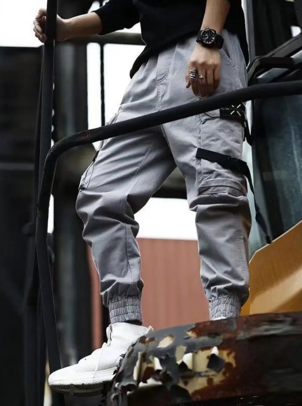 Slim Fit “Styled Okera” Men’s Jogger Pants