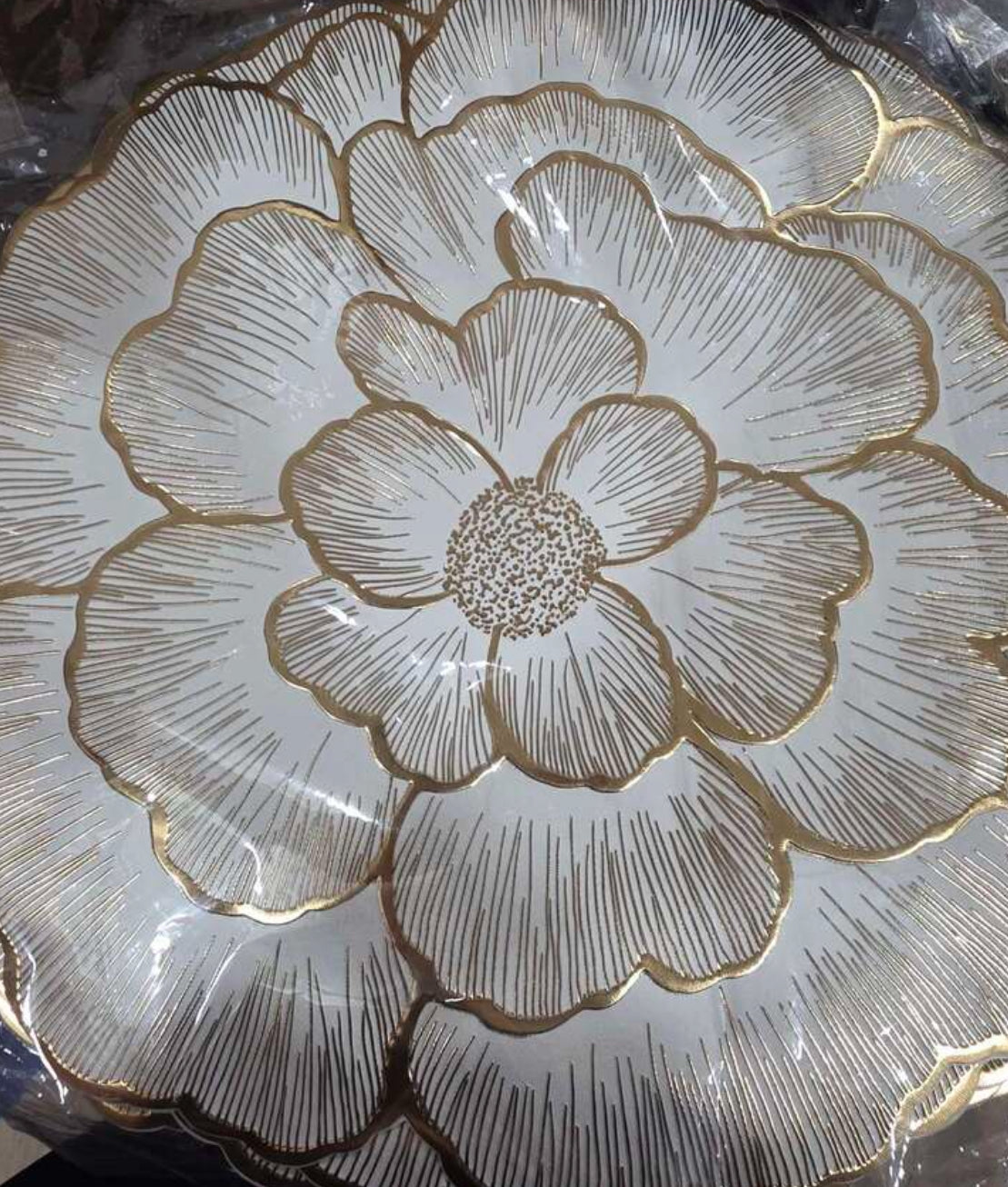 Chic Gold & White Peony Flower Design Placemats | 15 Inch- Washable, Easy To Clean & Heat Resistant
