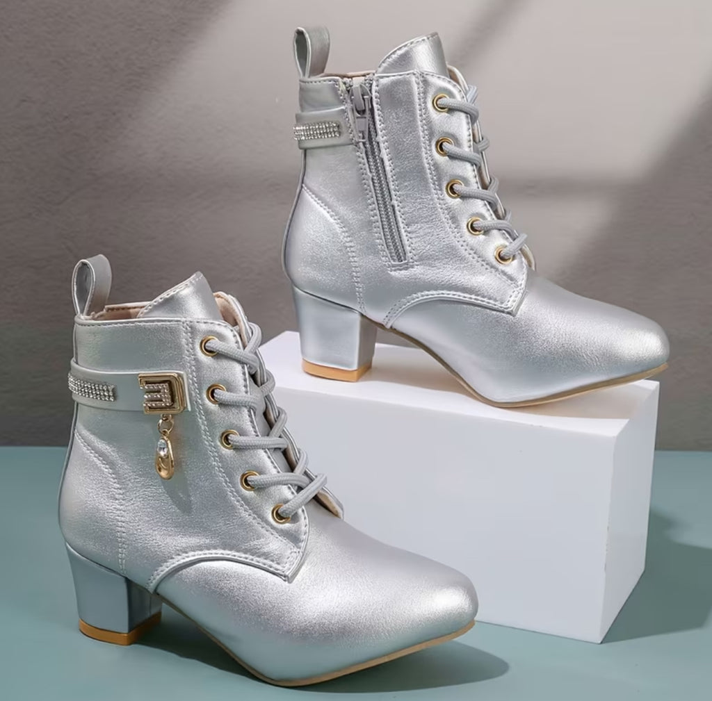 “Crystal Drop” Girls' Silver Lace-Up Ankle Boots With Chunky Heel and Rhinestones + Side Zipper 