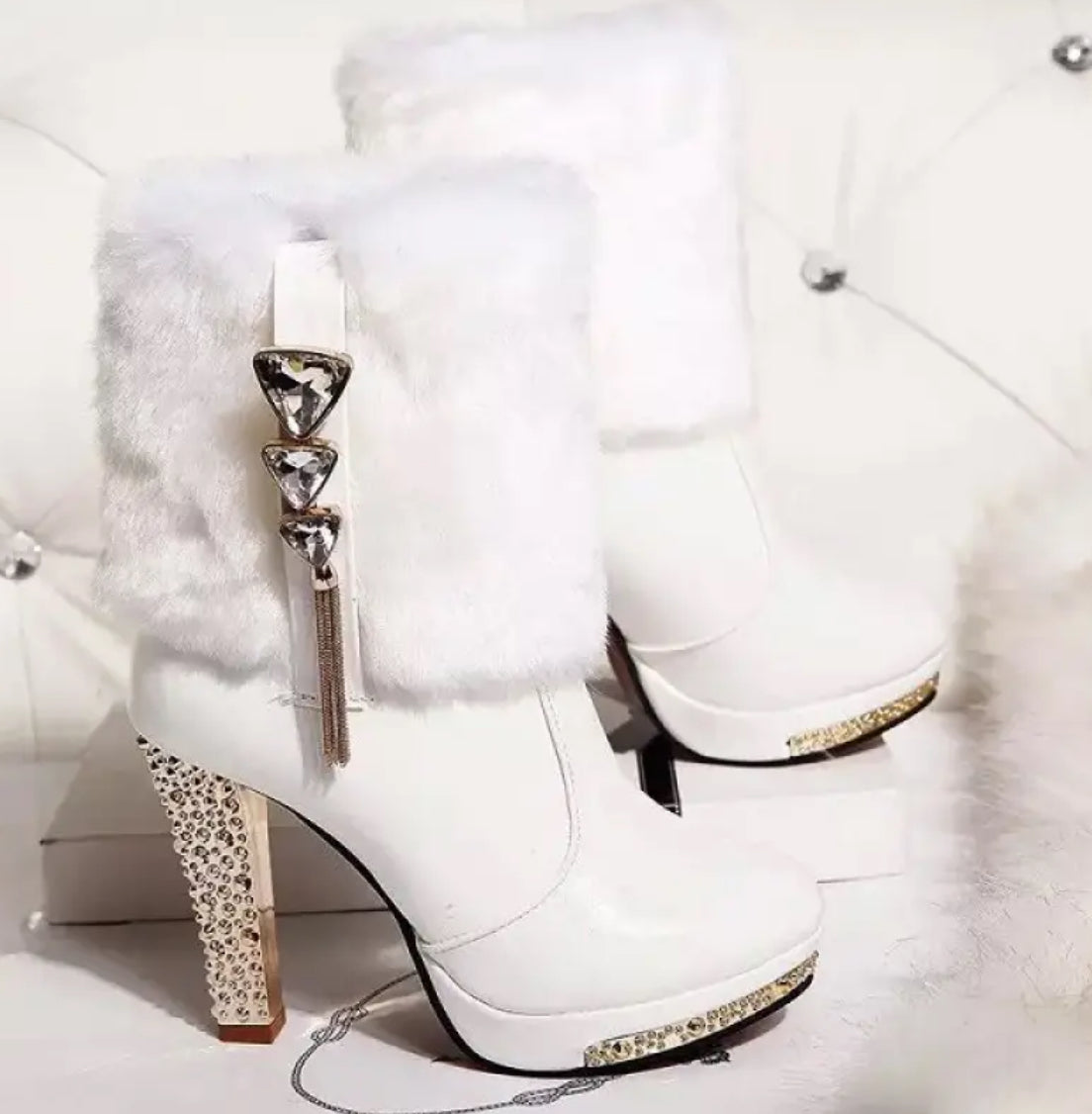Women's Rhinestone-Decorated Chunky High-Heeled Winter Boots with Fleece Accent
