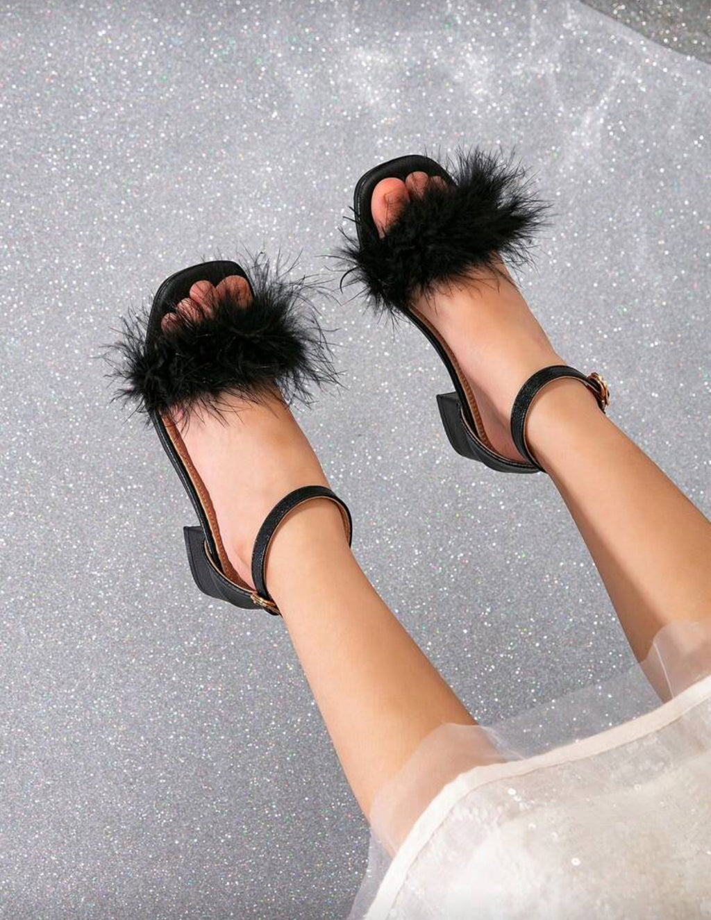 Fashionable Faux Fur Luxurious High Heel Sandals For Girls