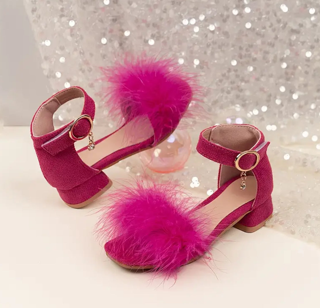 Girls' Fashion Mid-Top Buckle Strap Fluffy Faux Fur Sandals