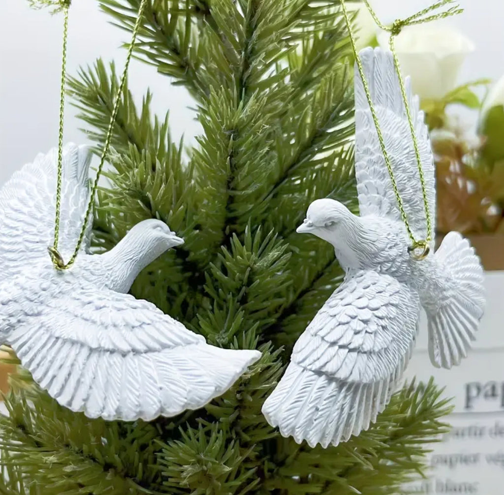 “Home Alone Doves” Resin/2pcs Charming Dove Ornaments/Peace Doves/ Decoration for All Occasions