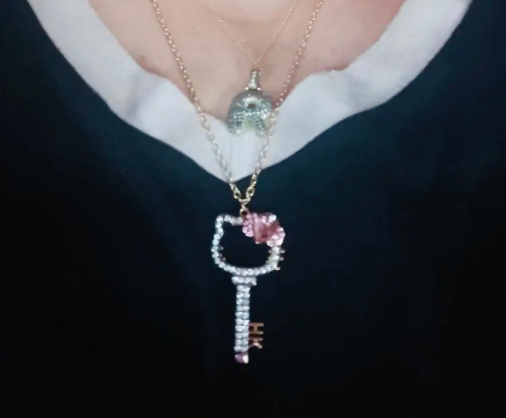 Hello Kitty Key-Shaped Necklace - Pendant Design 