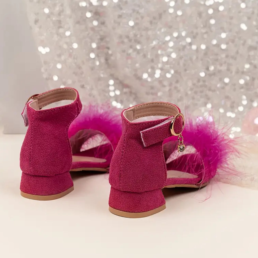 Girls' Fashion Mid-Top Buckle Strap Fluffy Faux Fur Sandals