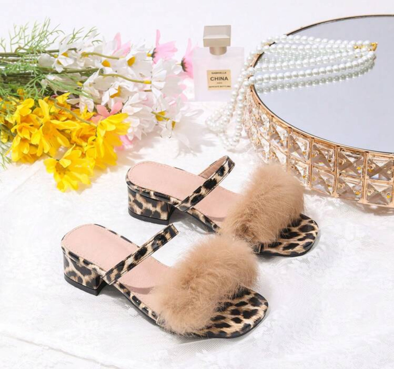 Girls Fluffy Fashion Sandals Elegant And Fashionable Chunky Heel Sandals
