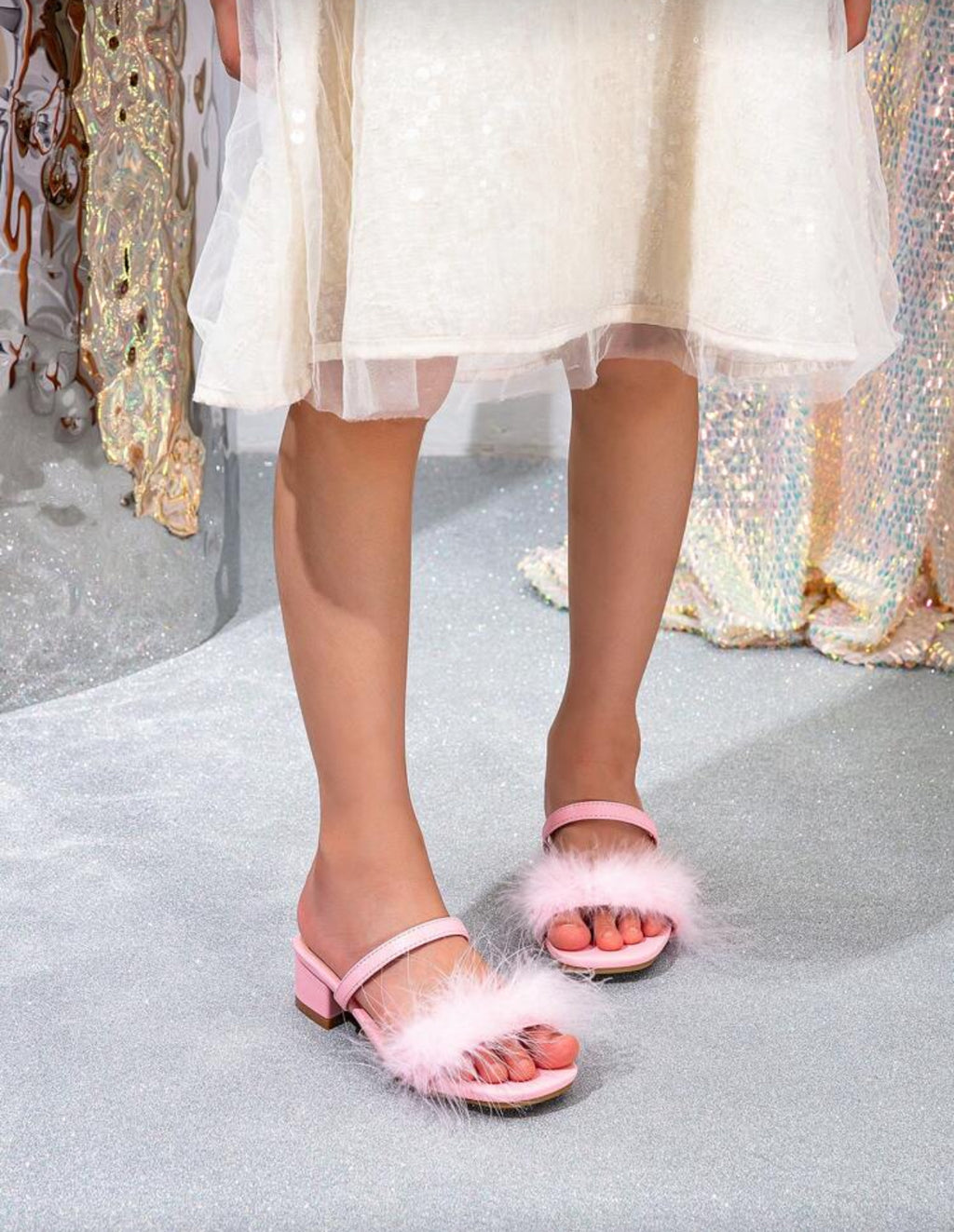 Girls Fluffy Fashion Sandals Elegant And Fashionable Chunky Heel Sandals