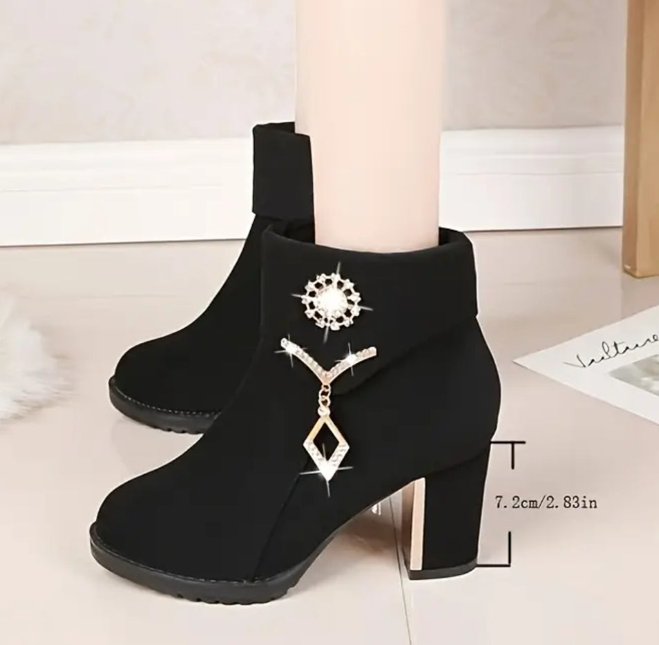 Women’s Round-Toe Chunky-Heeled Ankle Boots with Rhinestone  Pendants +Side Zipper Design