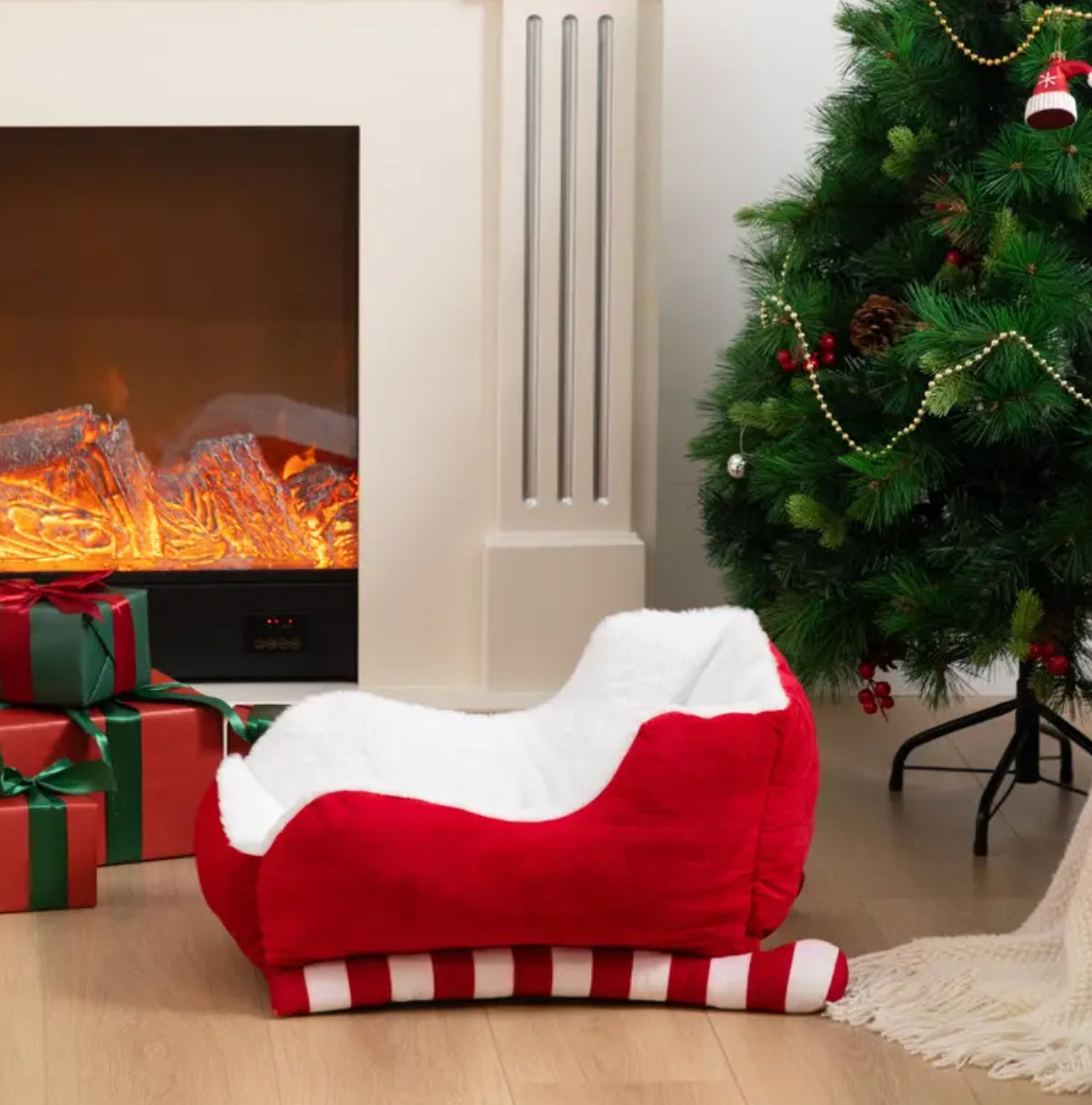 “Santa’s Sleight Bed” Christmas Cozy Pet Sleigh Bed - Red Velvet & Natural Faux Fur 