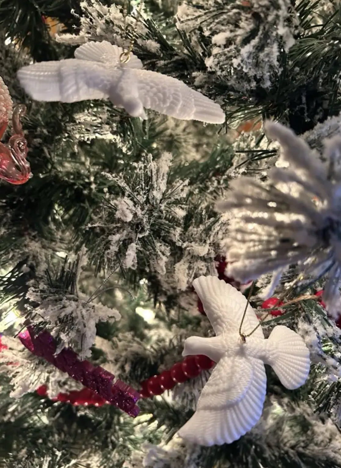 “Home Alone Doves” Resin/2pcs Charming Dove Ornaments/Peace Doves/ Decoration for All Occasions