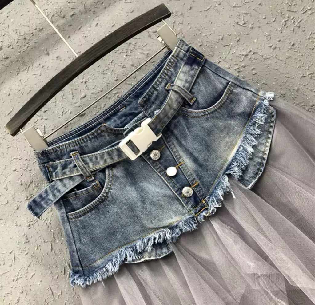 Women’s ‘COUNTRY 🌾 WHIMSICAL’ Tulle & Denim Skirt