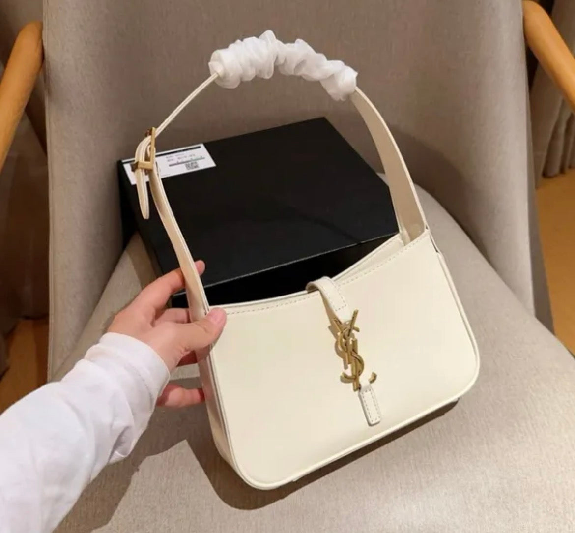 YSL Genuine Leather  Handbag 