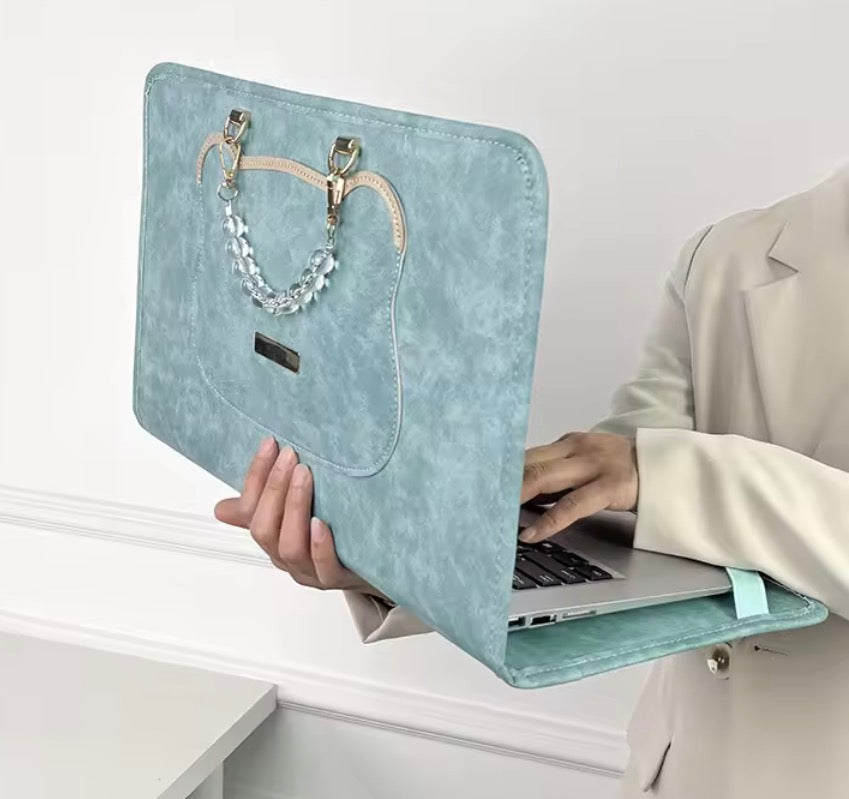 “Chic Bear” Laptop Protective Carrying Bag Case 