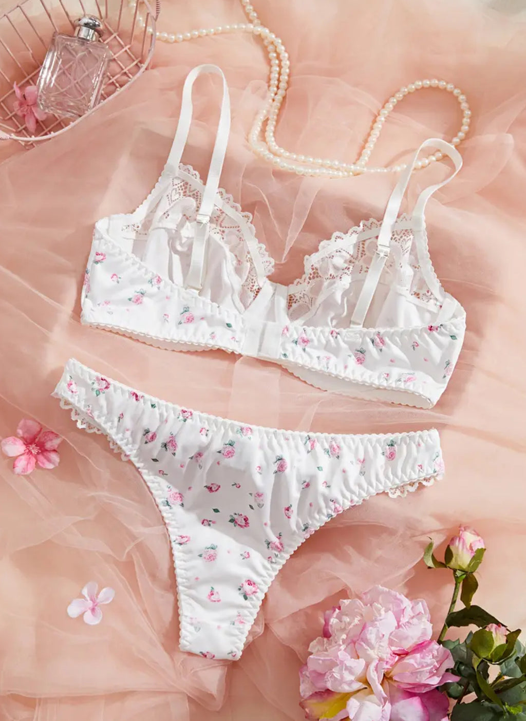 French Style Floral Lingerie Set with Steel Underwire Contrast Lace Trim