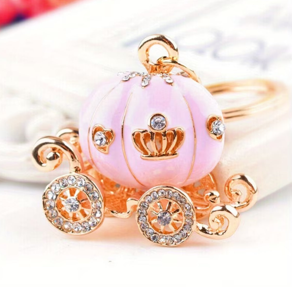 “Cinderella” Enchanting Diamond Inlaid Pumpkin Carriage Pendant with Number Plate Keychain