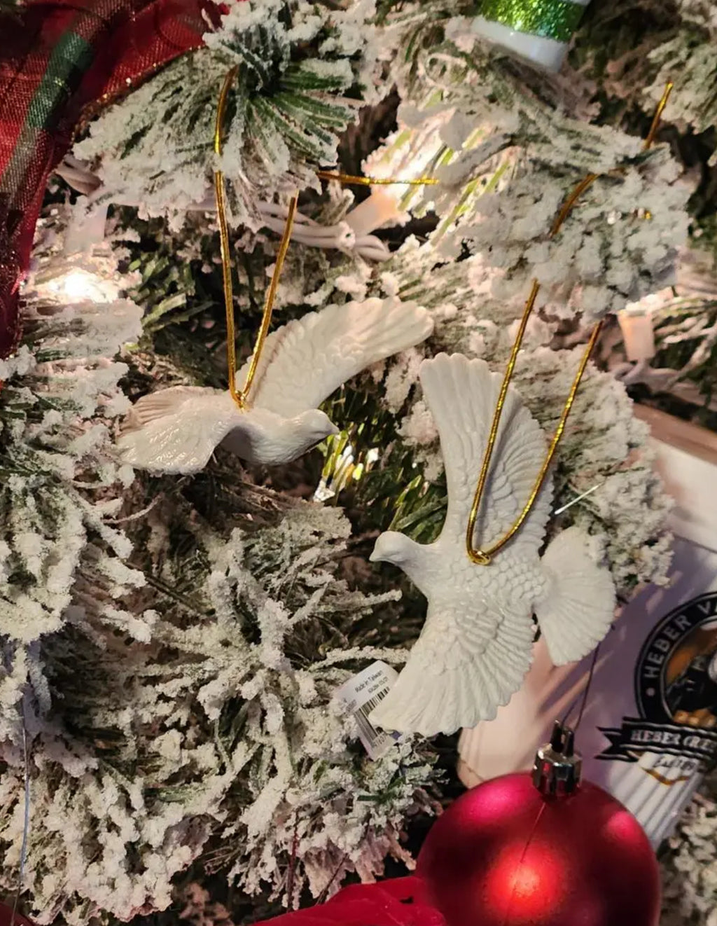 “Home Alone Doves” Resin/2pcs Charming Dove Ornaments/Peace Doves/ Decoration for All Occasions