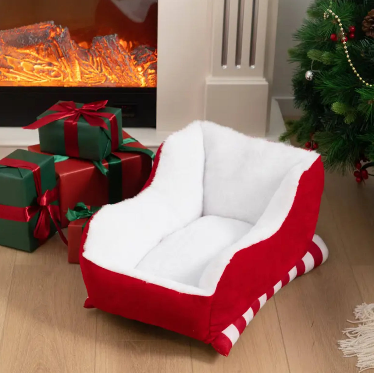 “Santa’s Sleight Bed” Christmas Cozy Pet Sleigh Bed - Red Velvet & Natural Faux Fur 