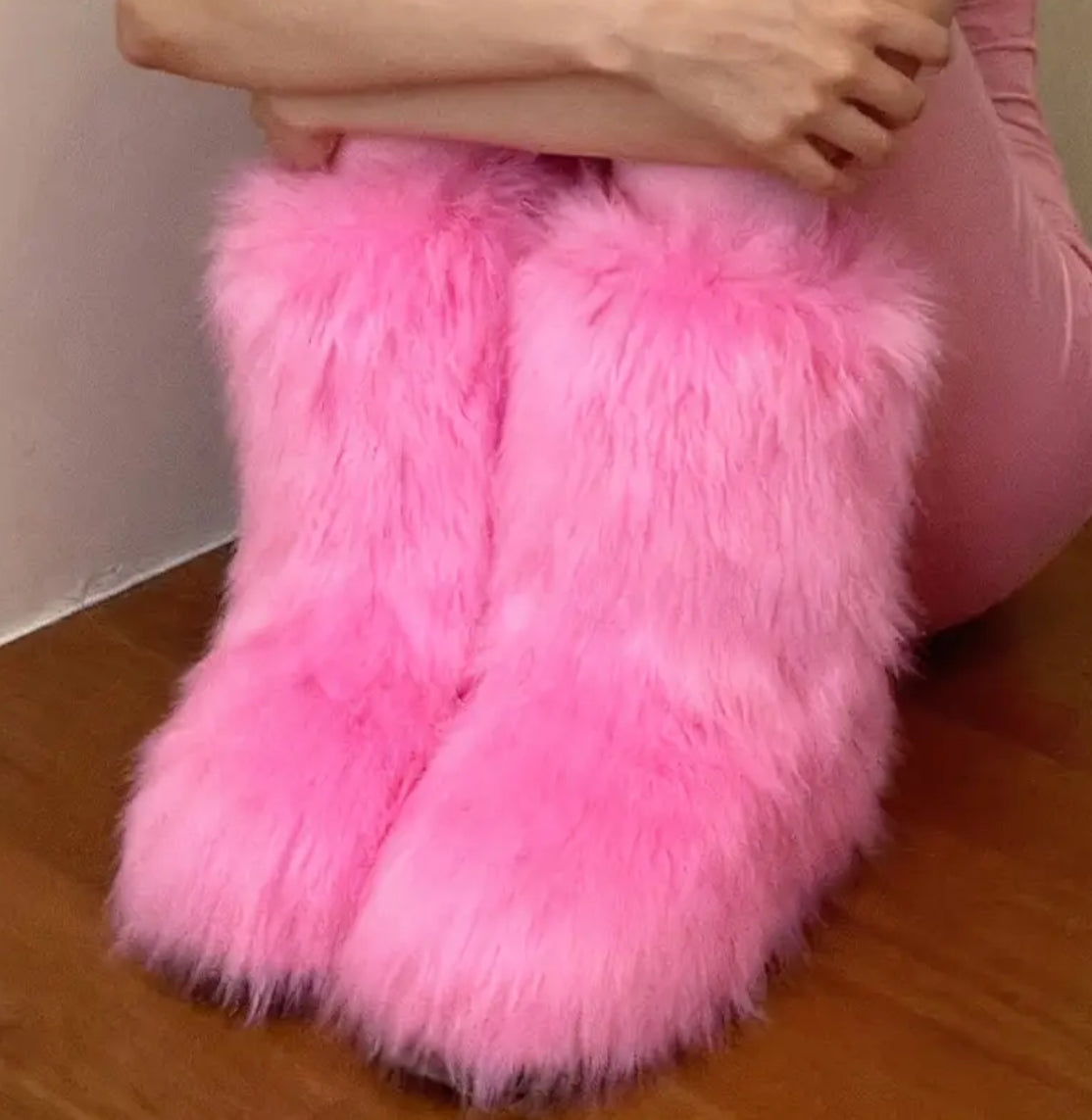 ‘Warm & Fuzzy” Winter Mid-Calf Faux Fur Snow Boots