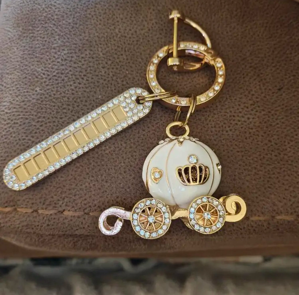“Cinderella” Enchanting Diamond Inlaid Pumpkin Carriage Pendant with Number Plate Keychain