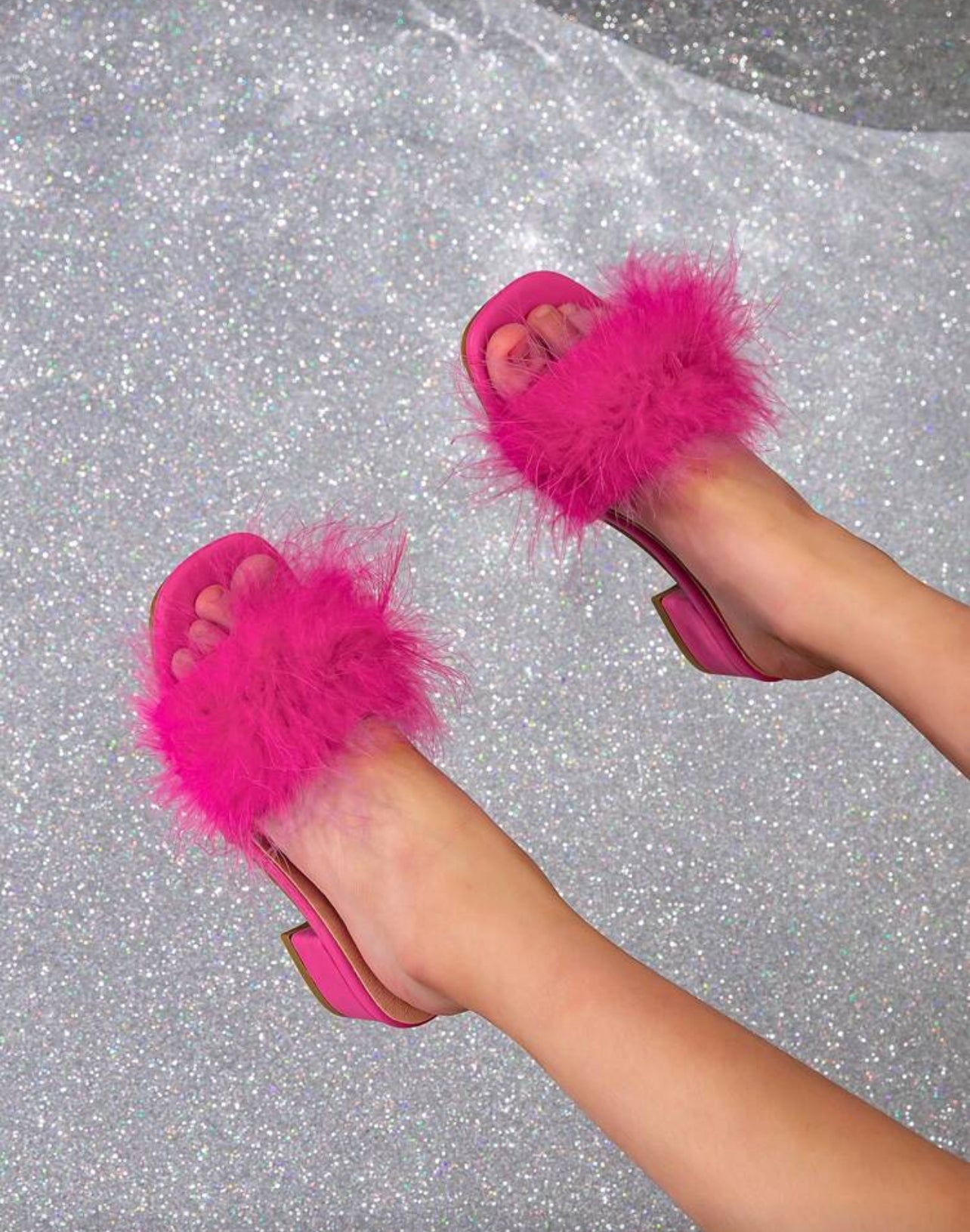 Girls Fluffy Fashion Sandals Elegant And Fashionable Chunky Heel Sandals