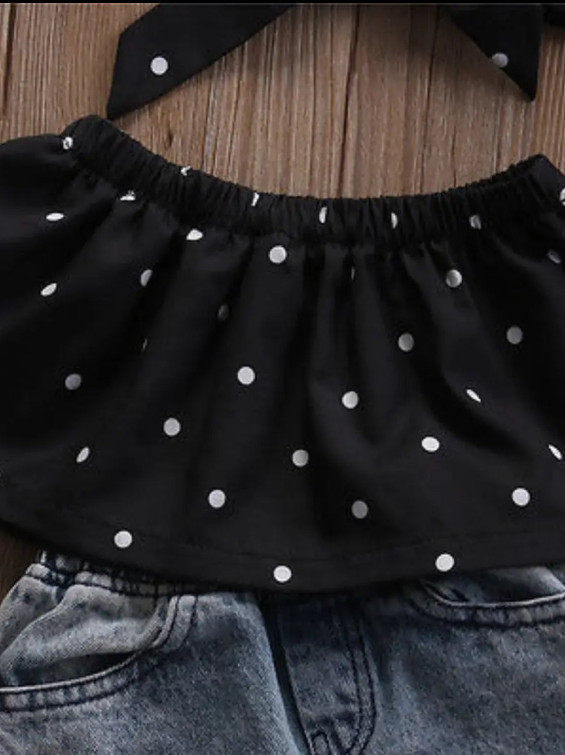 Baby Girls Outfit With An Off Shoulder Wave Point Top, Ripped Jeans & Cute Bow Headband