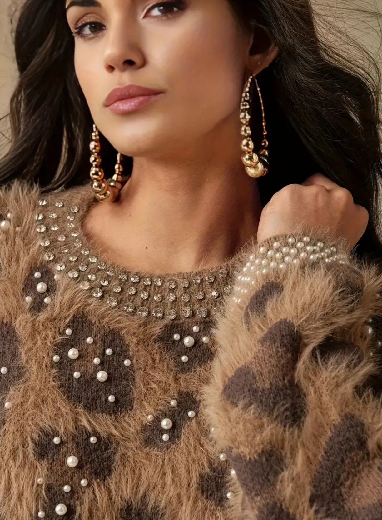 Glamorous Leopard Rhinestones & Beaded Pearls Accent Sweater